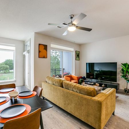 Downtown Apartment With Riverwalk Views Free Parking Pet Friendly Centrally Located On The Riverwalk San Antonio Eksteriør bilde